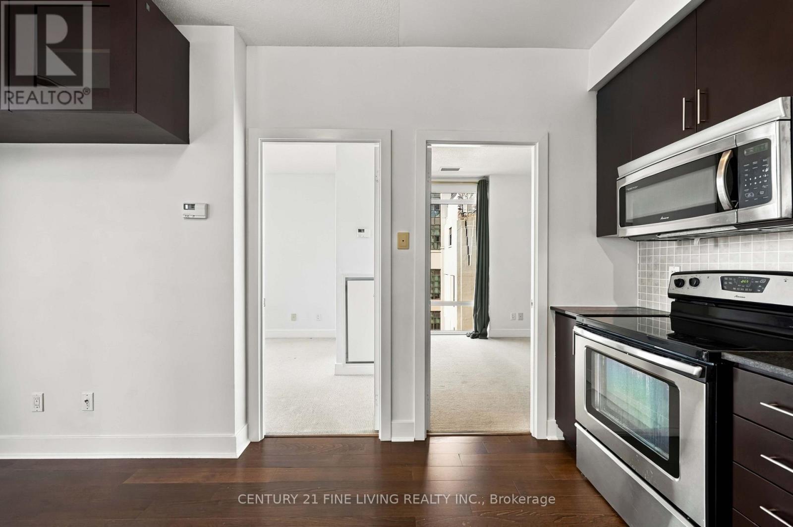 806 - 90 Stadium Road Property Photo 9