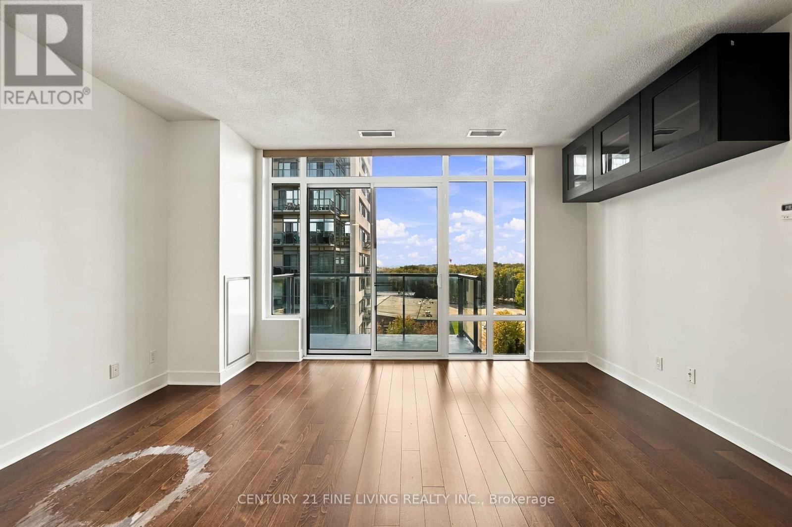 806 - 90 Stadium Road Property Photo 10