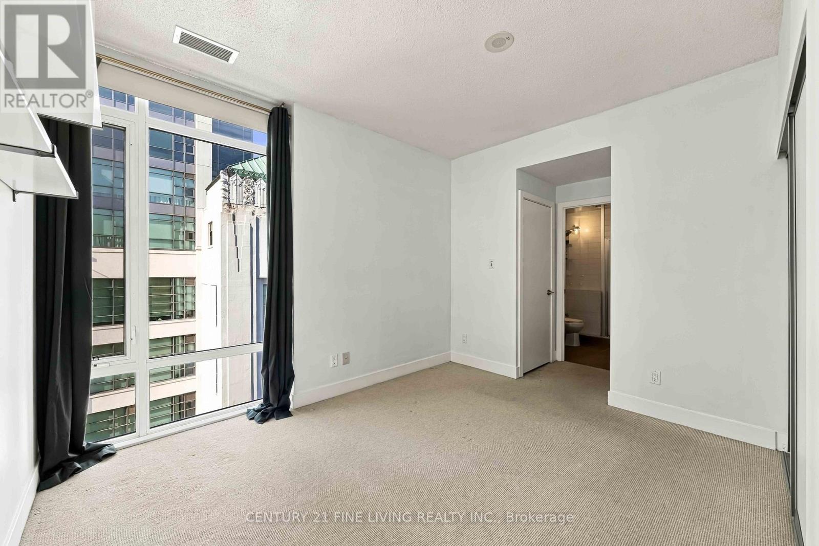 806 - 90 Stadium Road Property Photo 18