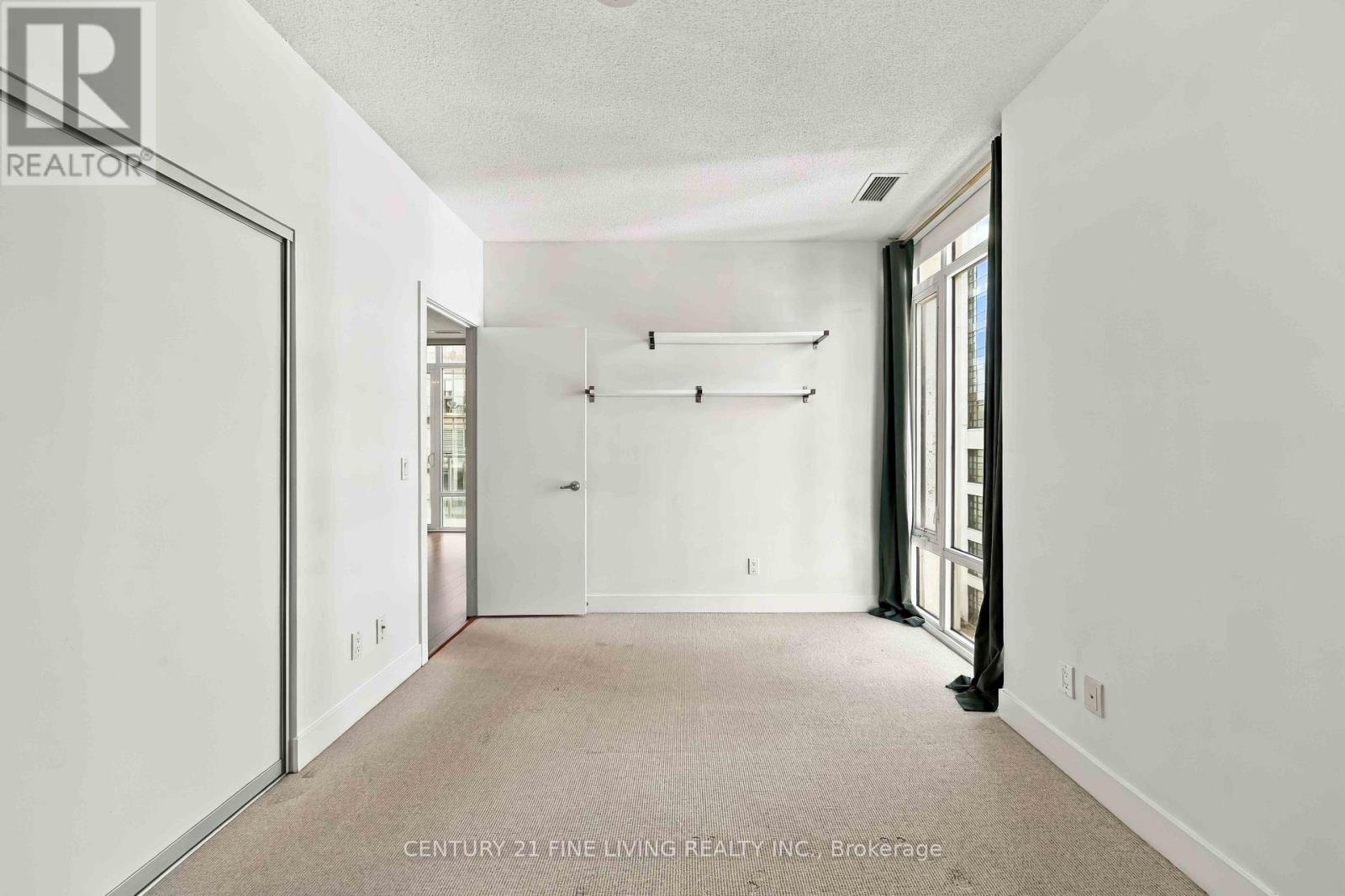 806 - 90 Stadium Road Property Photo 22