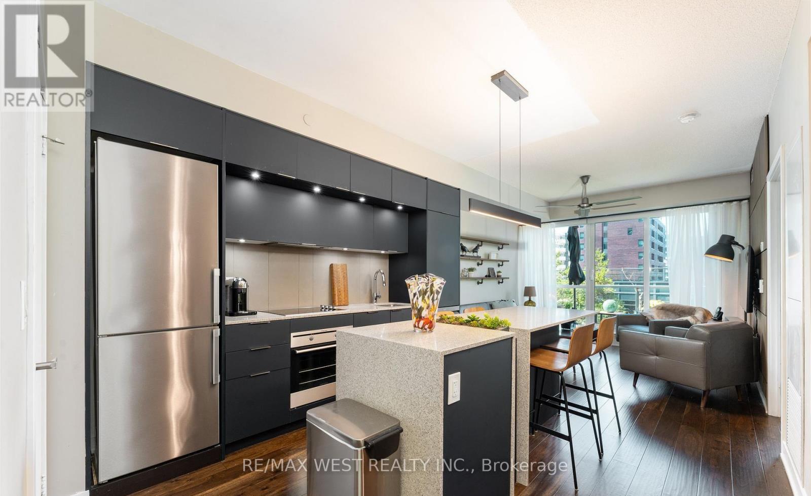 507 - 170 SUMACH STREET Property Photo 1