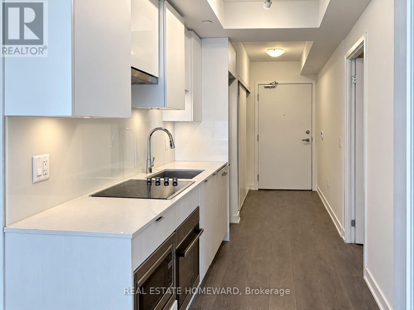 1405 - 99 Broadway Avenue Property Photo 1