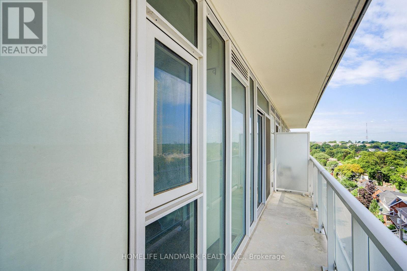 601 - 33 Helendale Avenue Property Photo 32