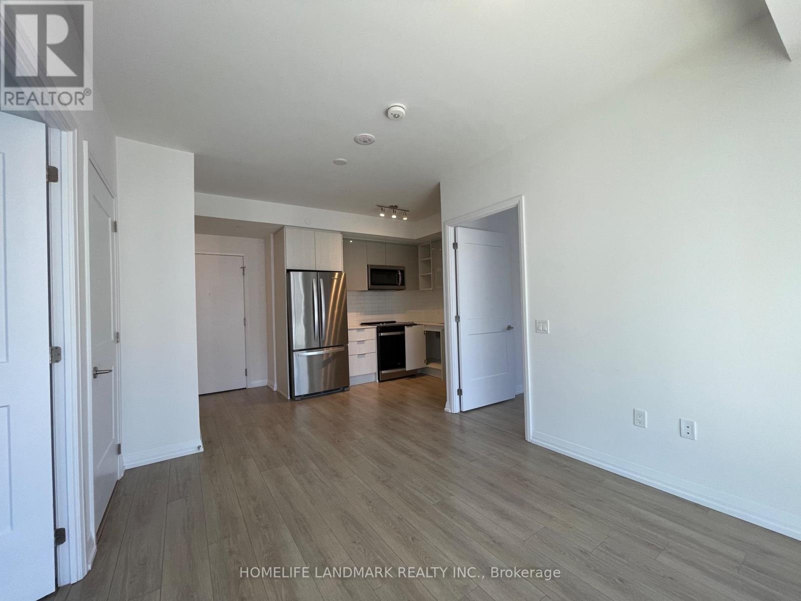 2311 - 50 Dunfield Avenue Property Photo 5