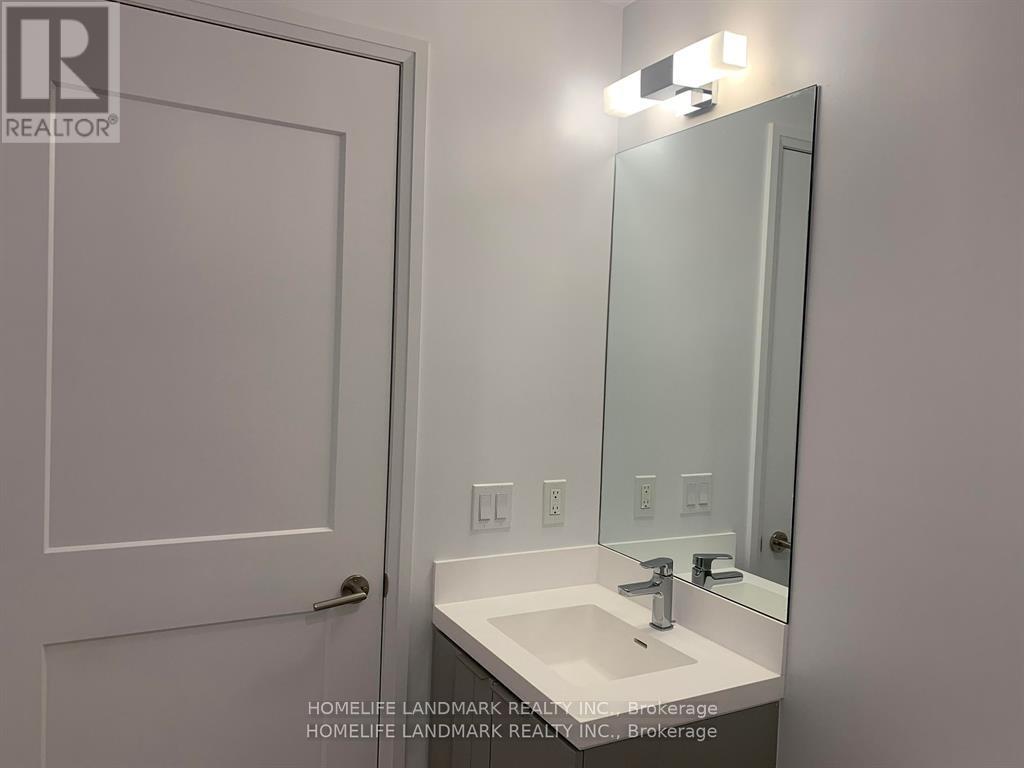 2311 - 50 Dunfield Avenue Property Photo 16