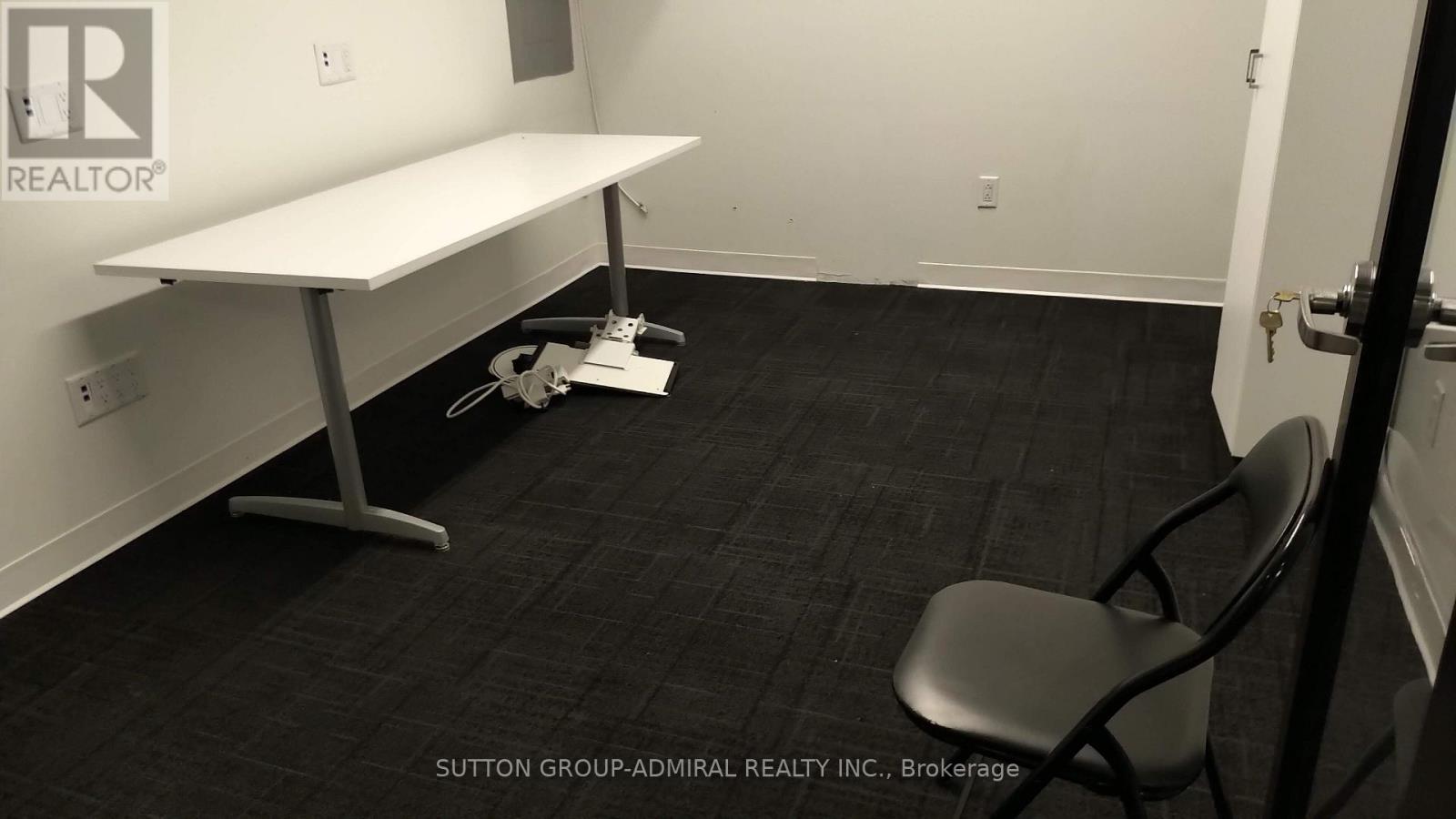 801 - 4789 Yonge Street Property Photo 11