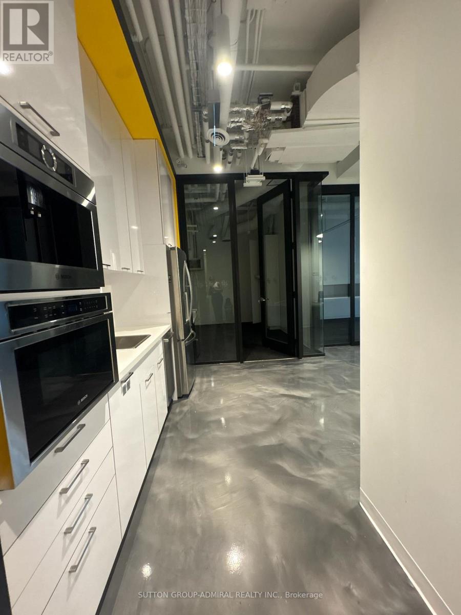 801 - 4789 Yonge Street Property Photo 16