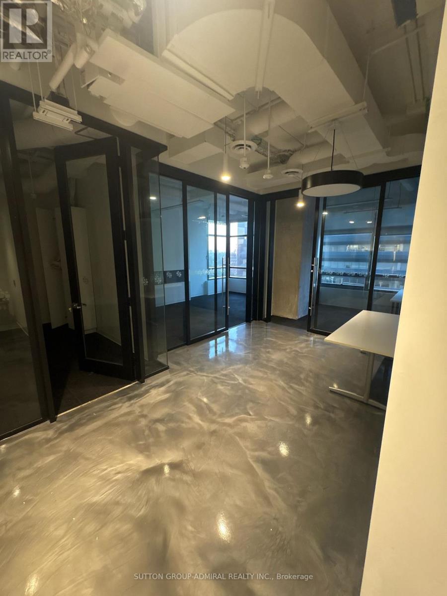801 - 4789 Yonge Street Property Photo 18