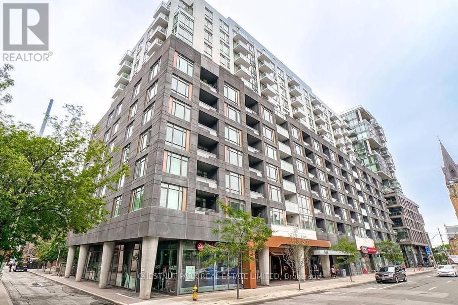701 - 525 ADELAIDE STREET W Property Photo 1