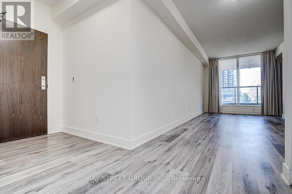 308 - 88 Sheppard Avenue E Property Photo 8