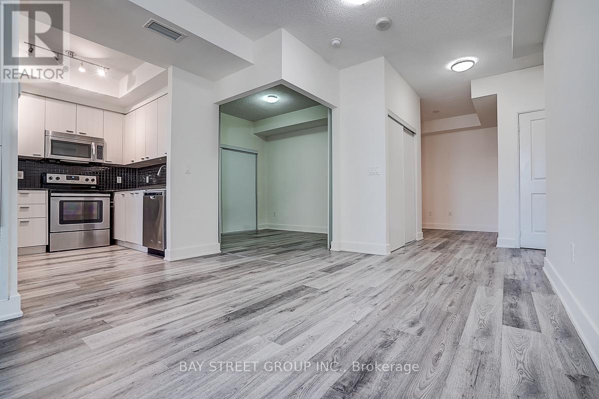 308 - 88 Sheppard Avenue E Property Photo 14