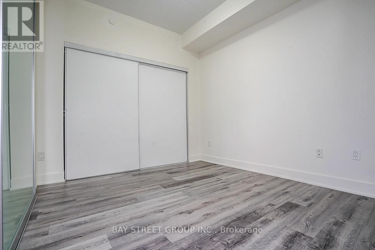 308 - 88 Sheppard Avenue E Property Photo 16