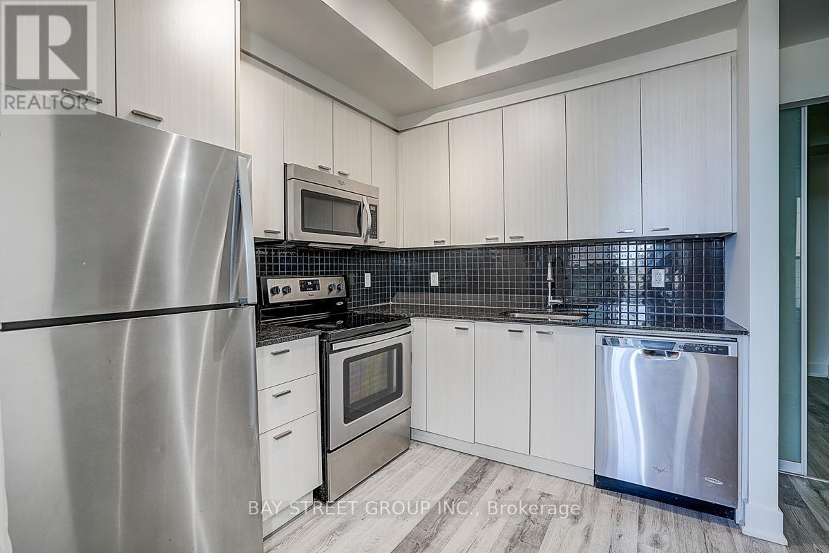 308 - 88 Sheppard Avenue E Property Photo 20