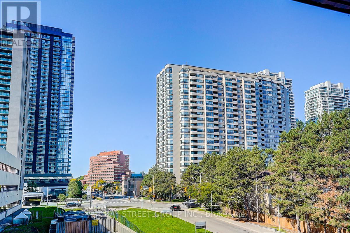 308 - 88 Sheppard Avenue E Property Photo 29