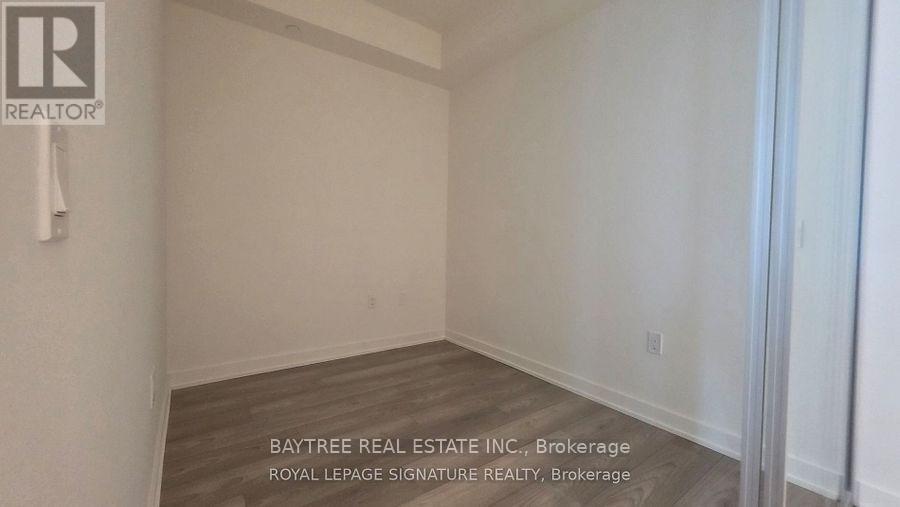 1304 - 110 Broadway Avenue Property Photo 13