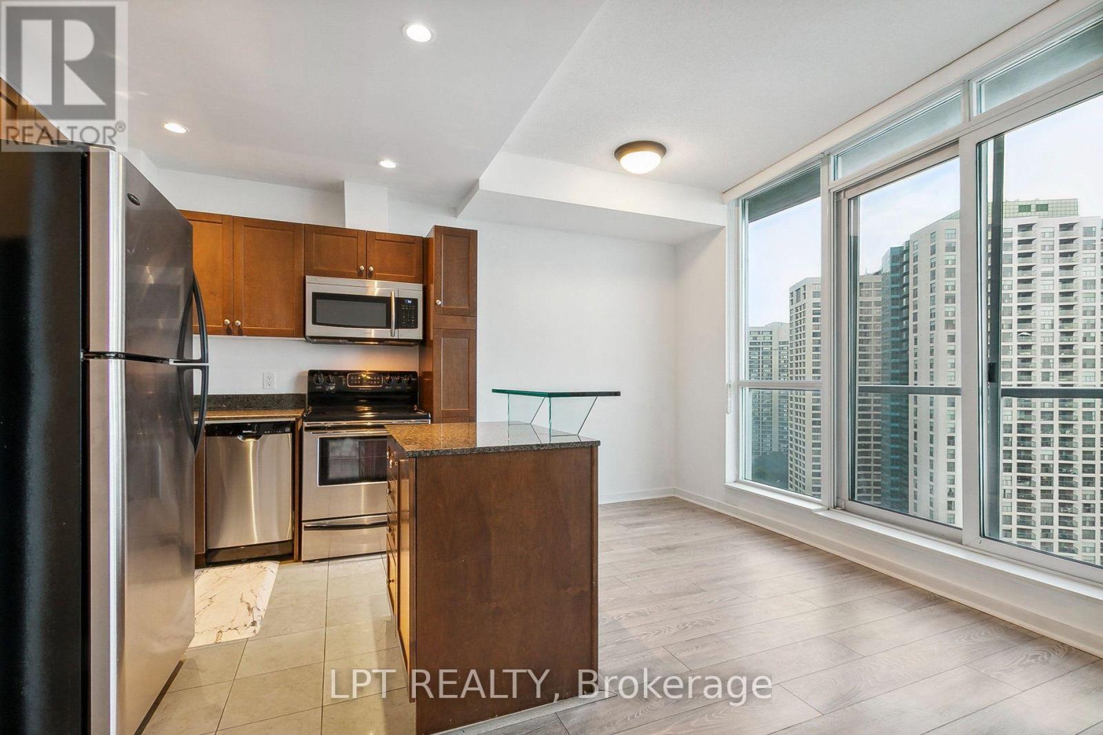 2604 - 208 Queens Quay W Property Photo 13