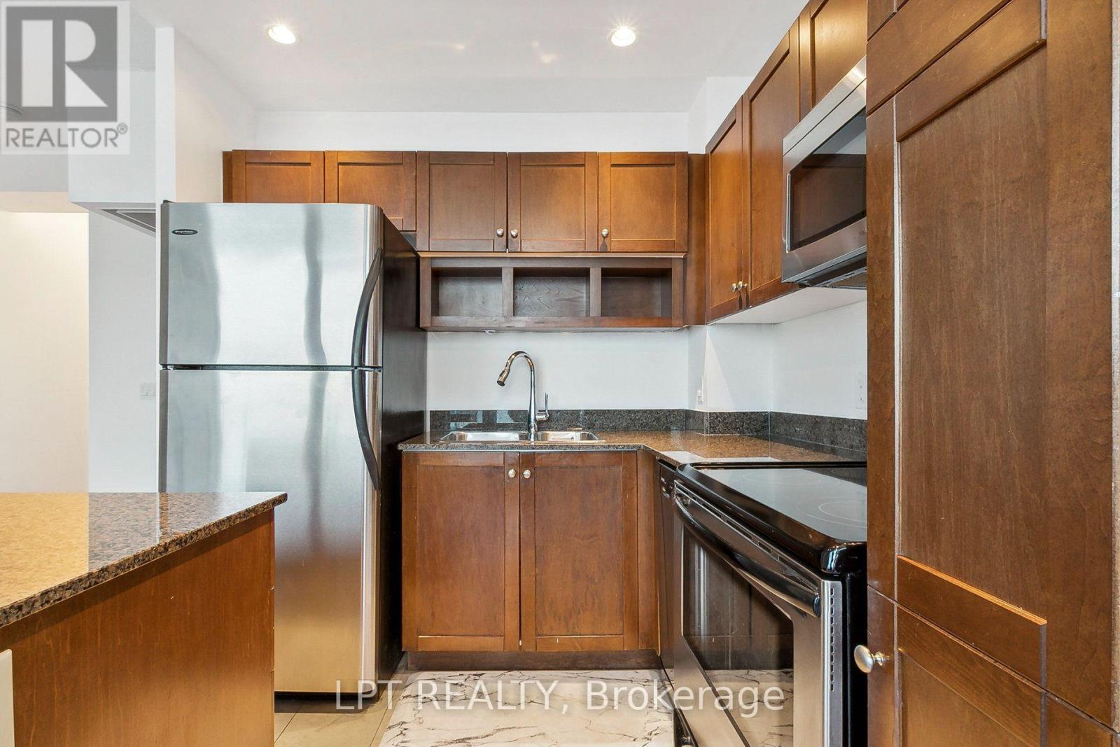 2604 - 208 Queens Quay W Property Photo 14