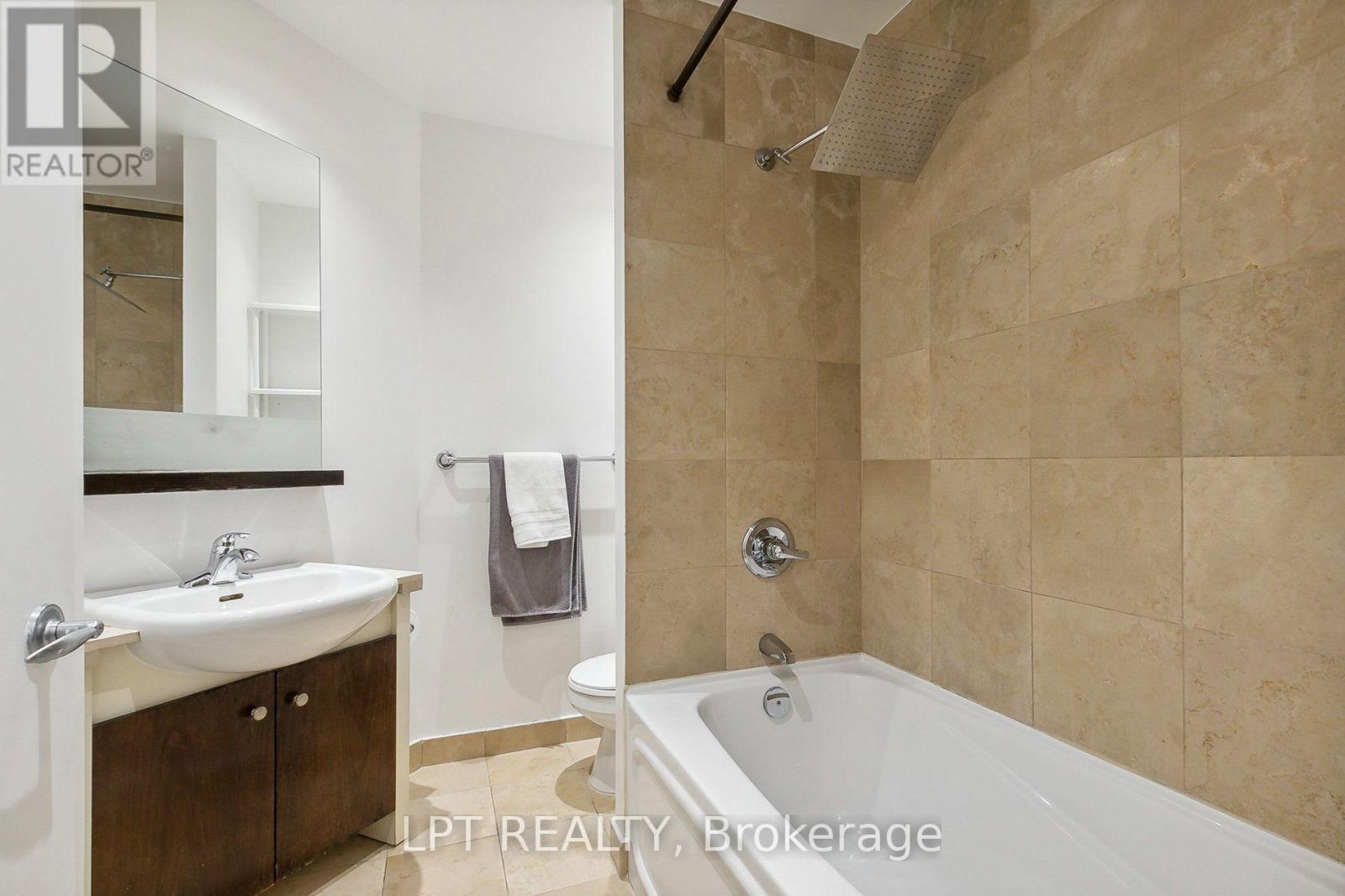 2604 - 208 Queens Quay W Property Photo 19