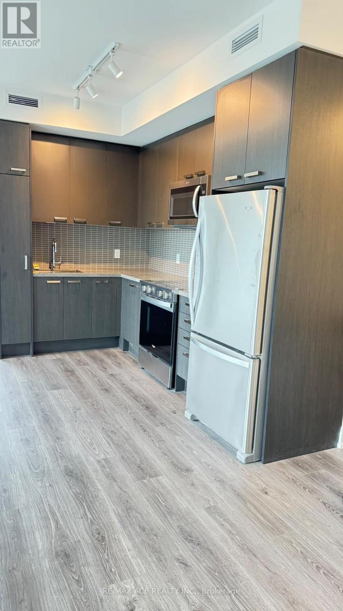 3008 - 20 Soudan Avenue Property Photo 16