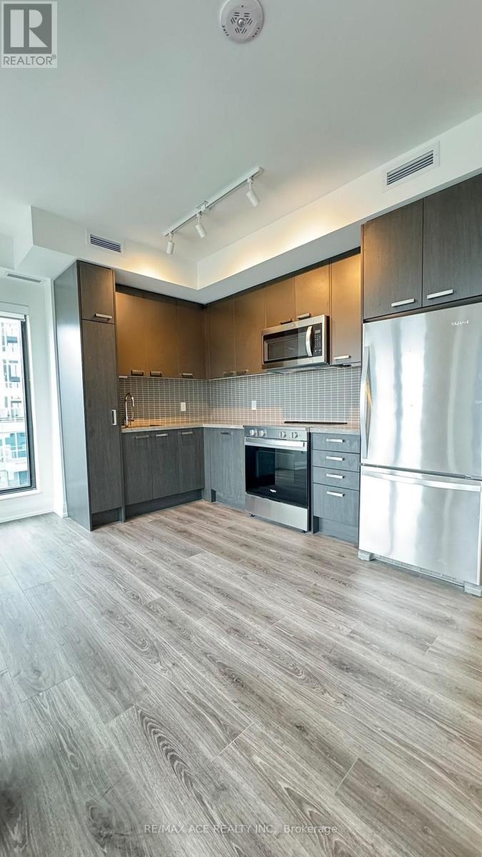 3008 - 20 Soudan Avenue Property Photo 17