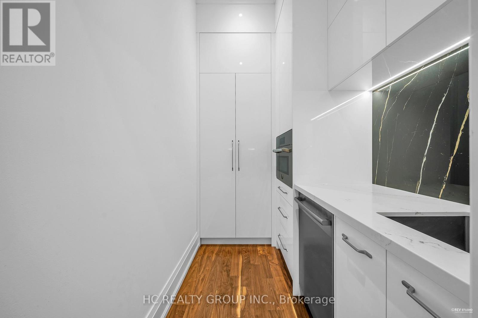 92 Glen Rush Boulevard Property Photo 15