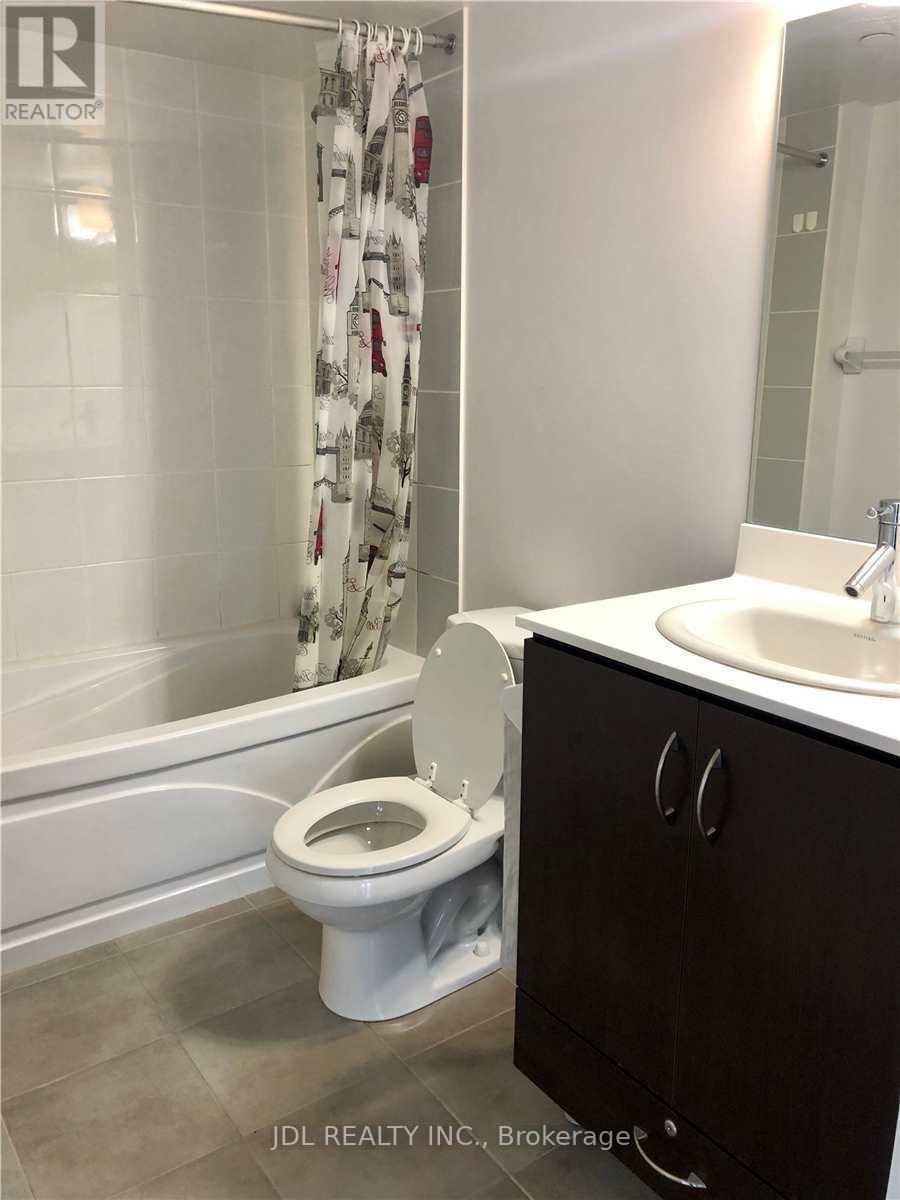 2209 - 5168 Yonge Street Property Photo 9