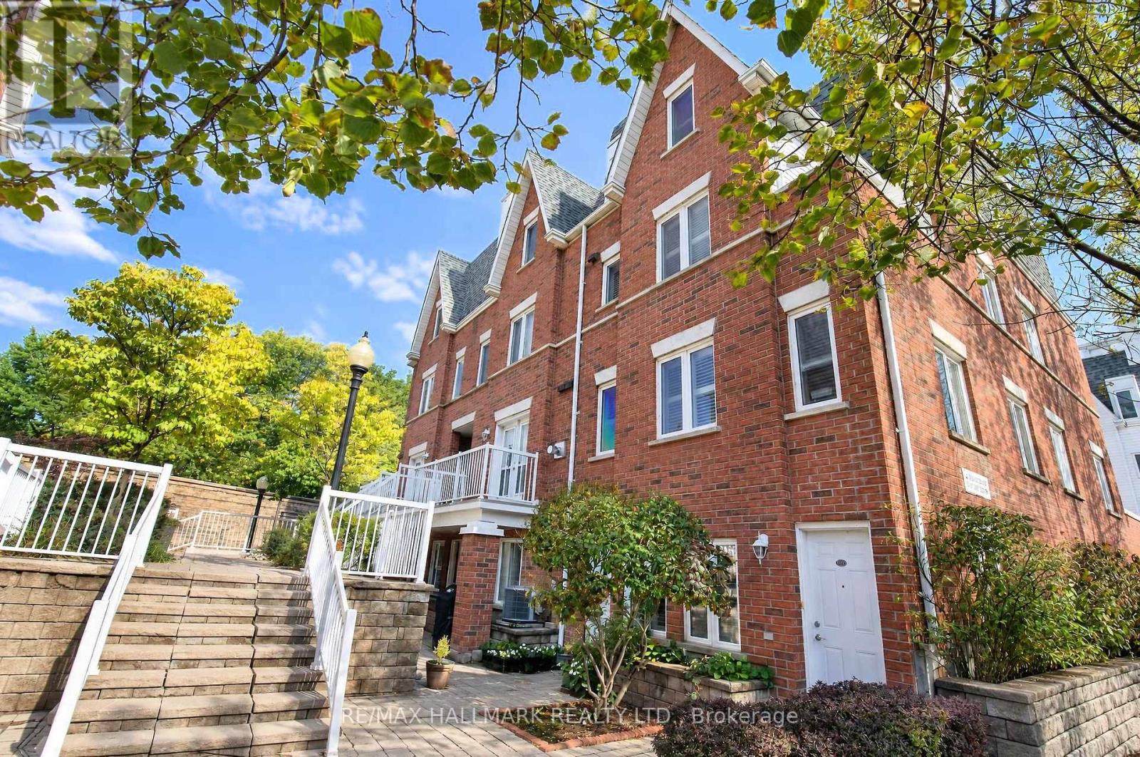 3207 - 12 SUDBURY STREET Property Photo 1