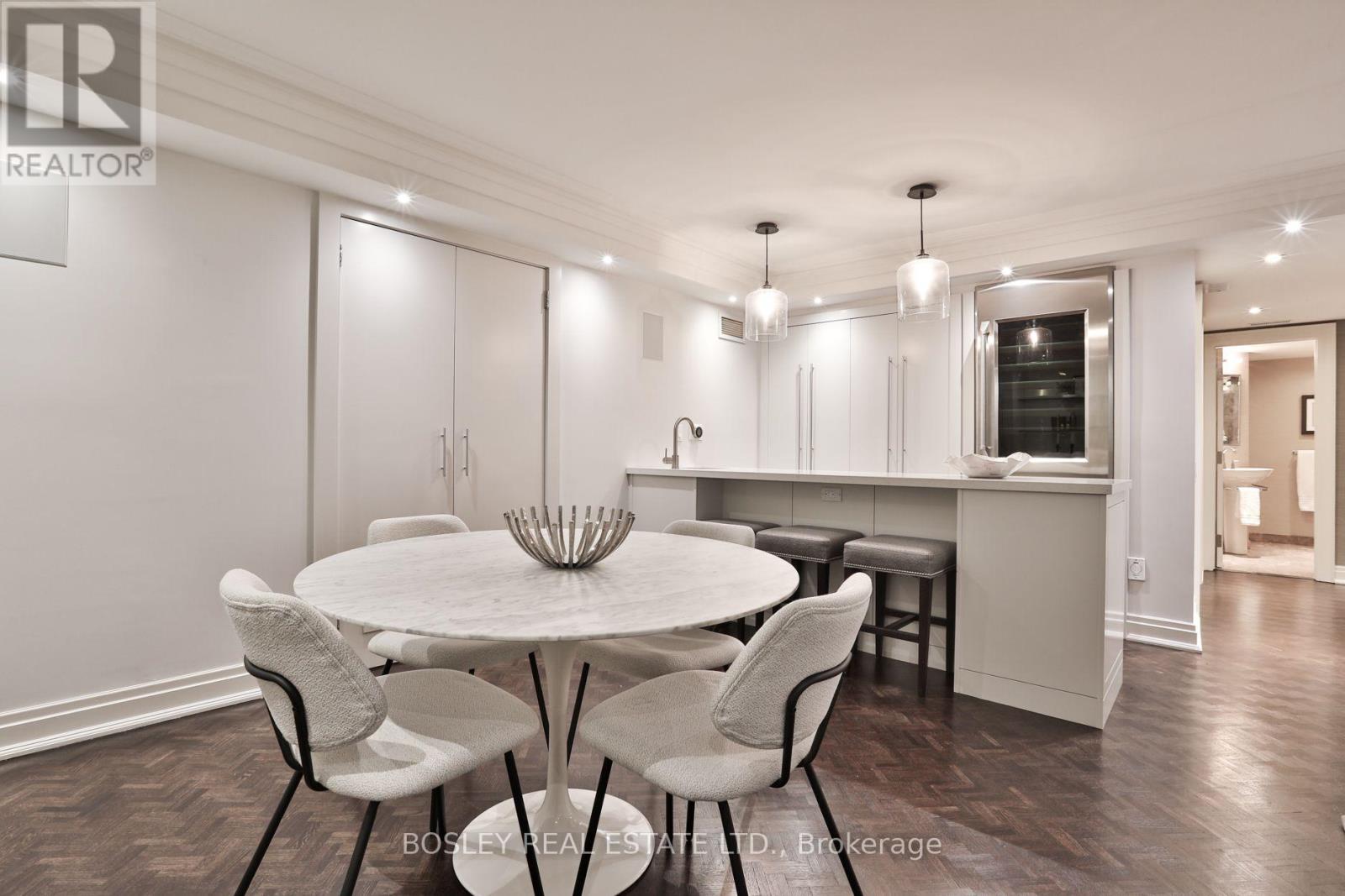 101 - 4 Lowther Avenue Property Photo 33