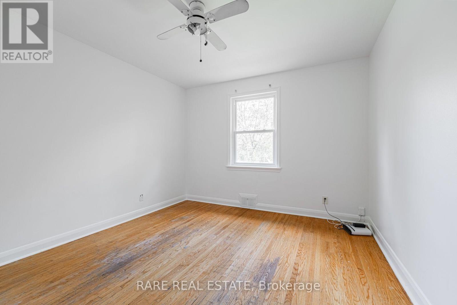 Main - 14 Alexis Boulevard Property Photo 24