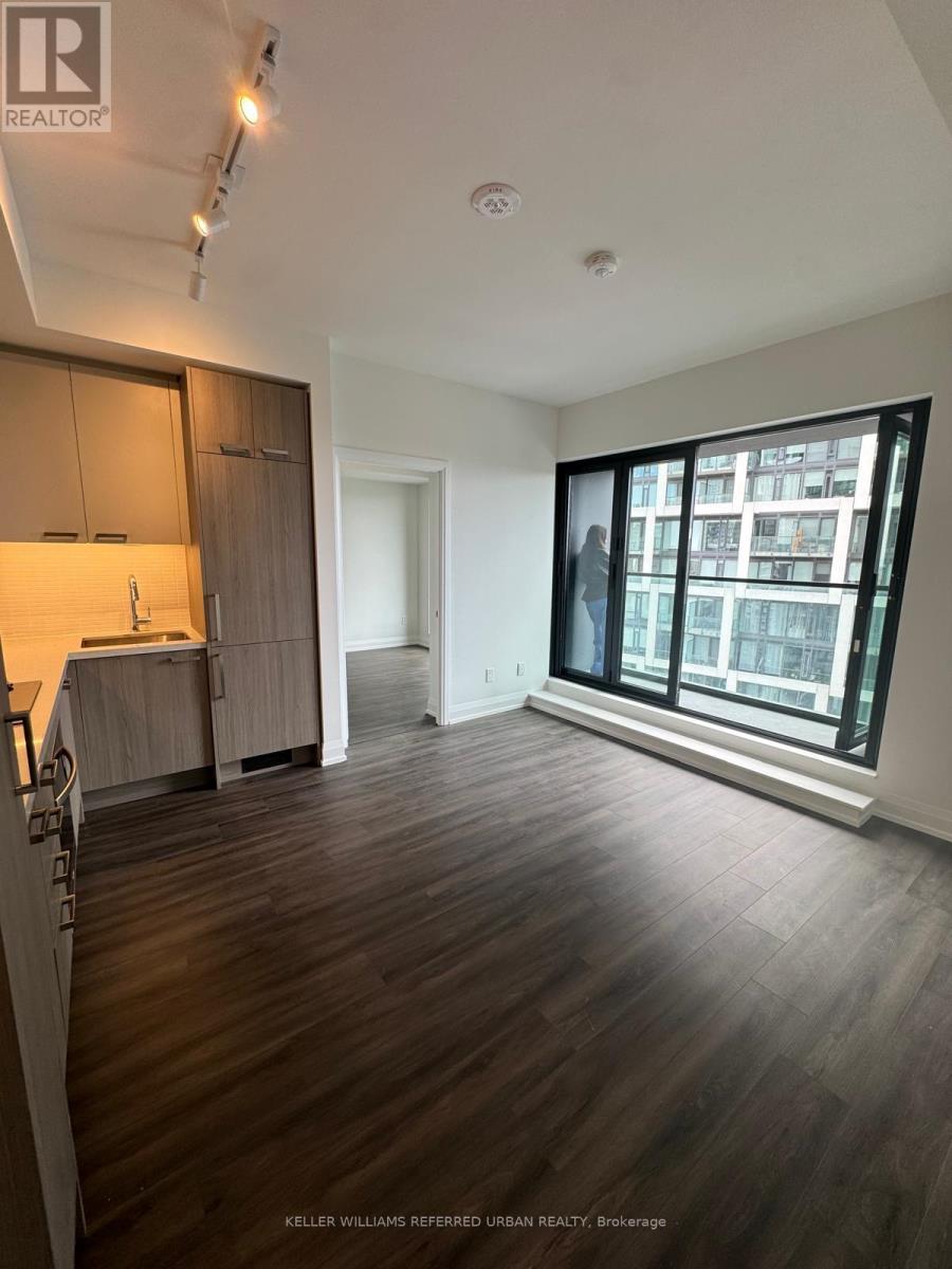 2204 - 20 Soudan Avenue Property Photo 5