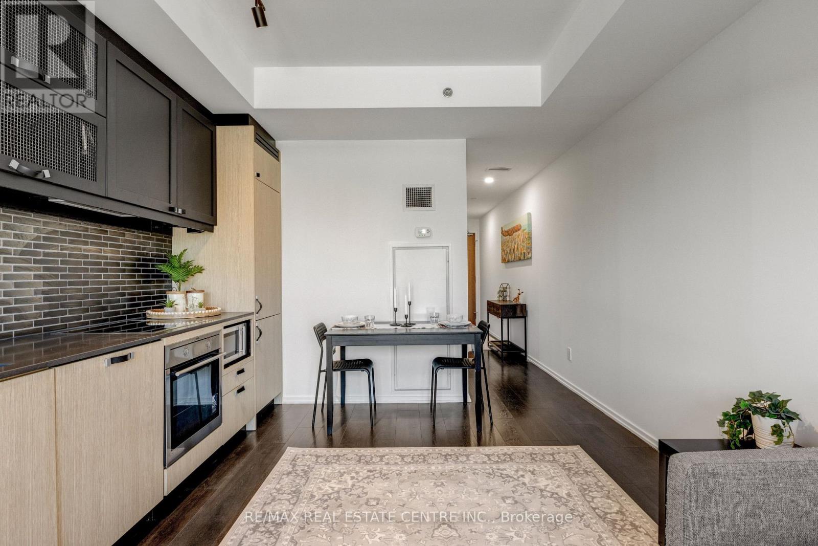 308 - 783 Bathurst Street Property Photo 8