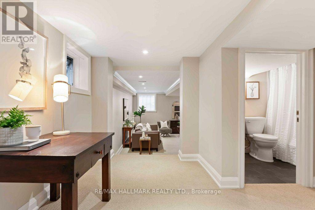 29 Standish Avenue Property Photo 28
