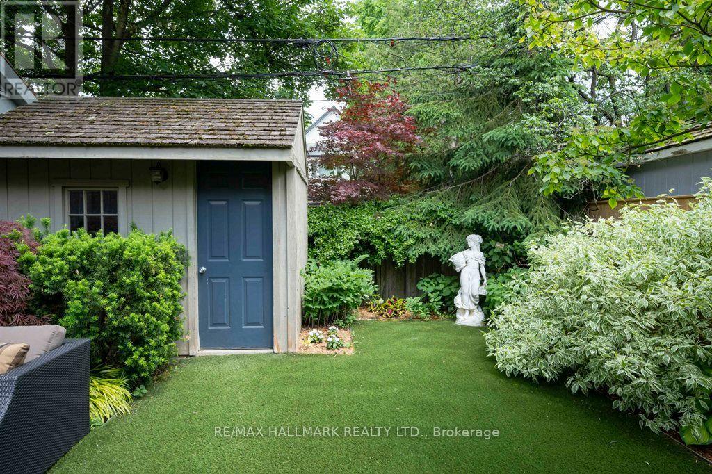 29 Standish Avenue Property Photo 45