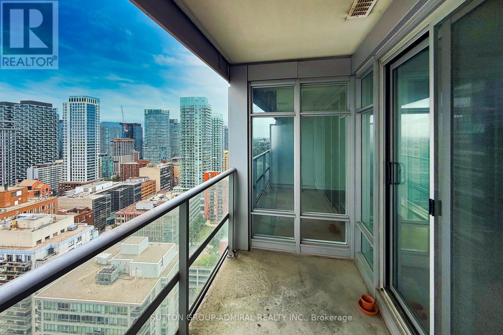 3210 - 2191 Yonge Street Property Photo 35