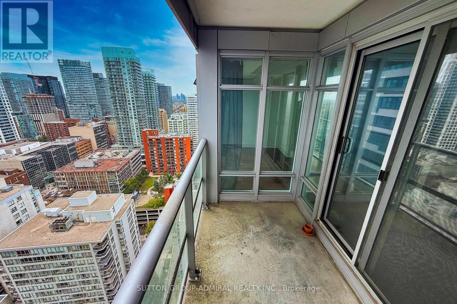 3210 - 2191 Yonge Street Property Photo 36