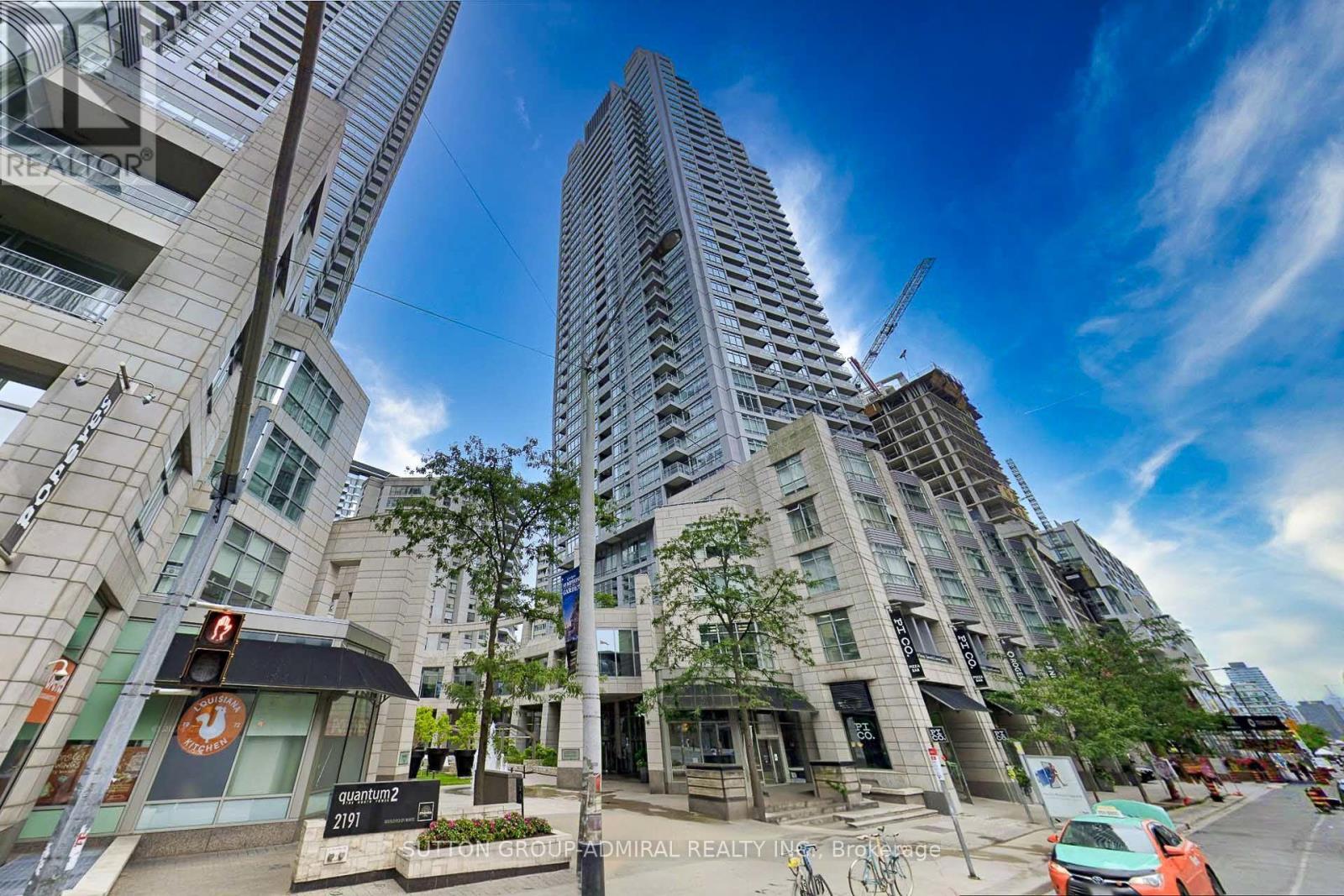 3210 - 2191 Yonge Street Property Photo 46