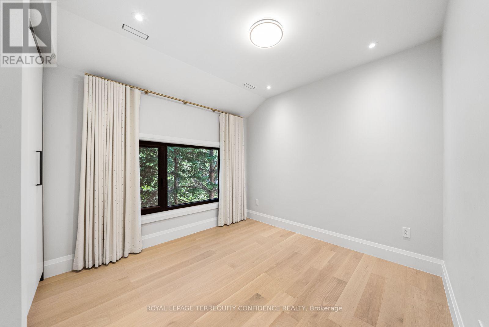 333 Horsham Avenue Property Photo 26