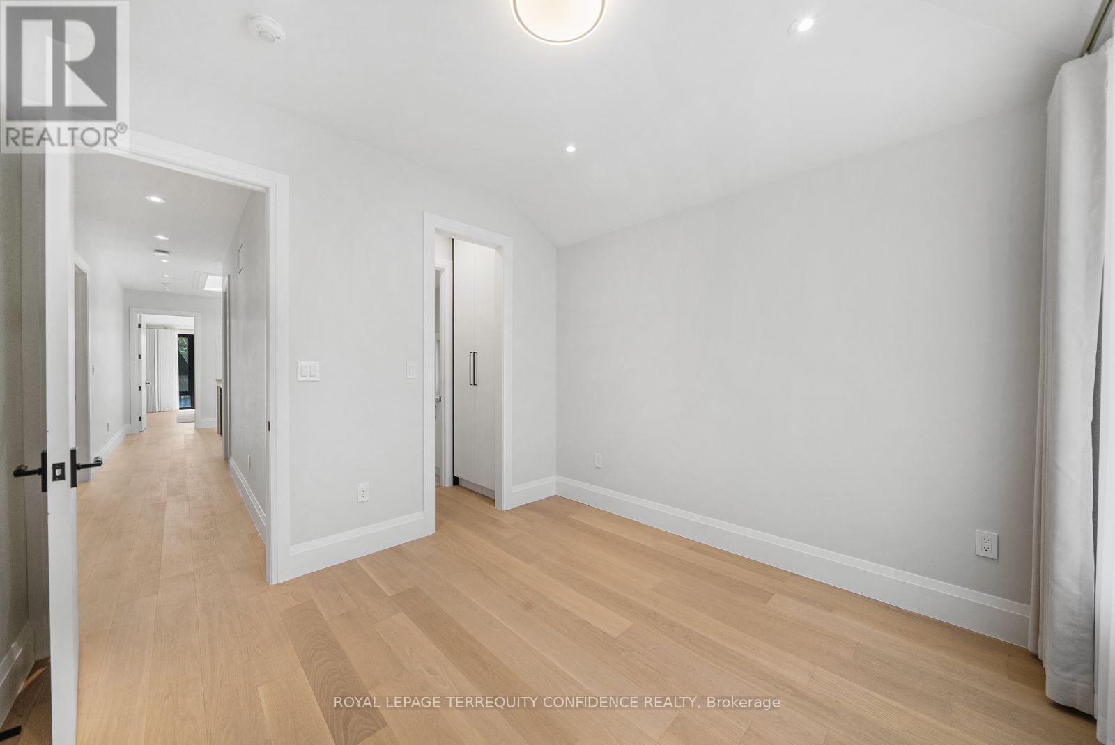 333 Horsham Avenue Property Photo 34