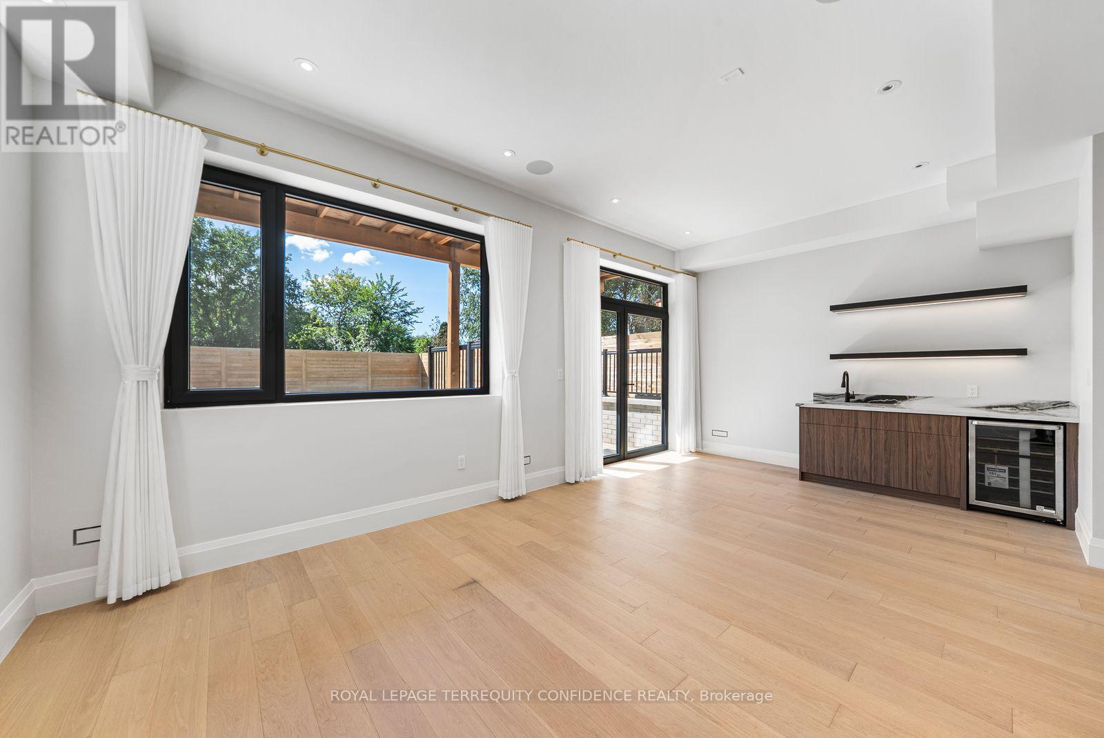 333 Horsham Avenue Property Photo 36