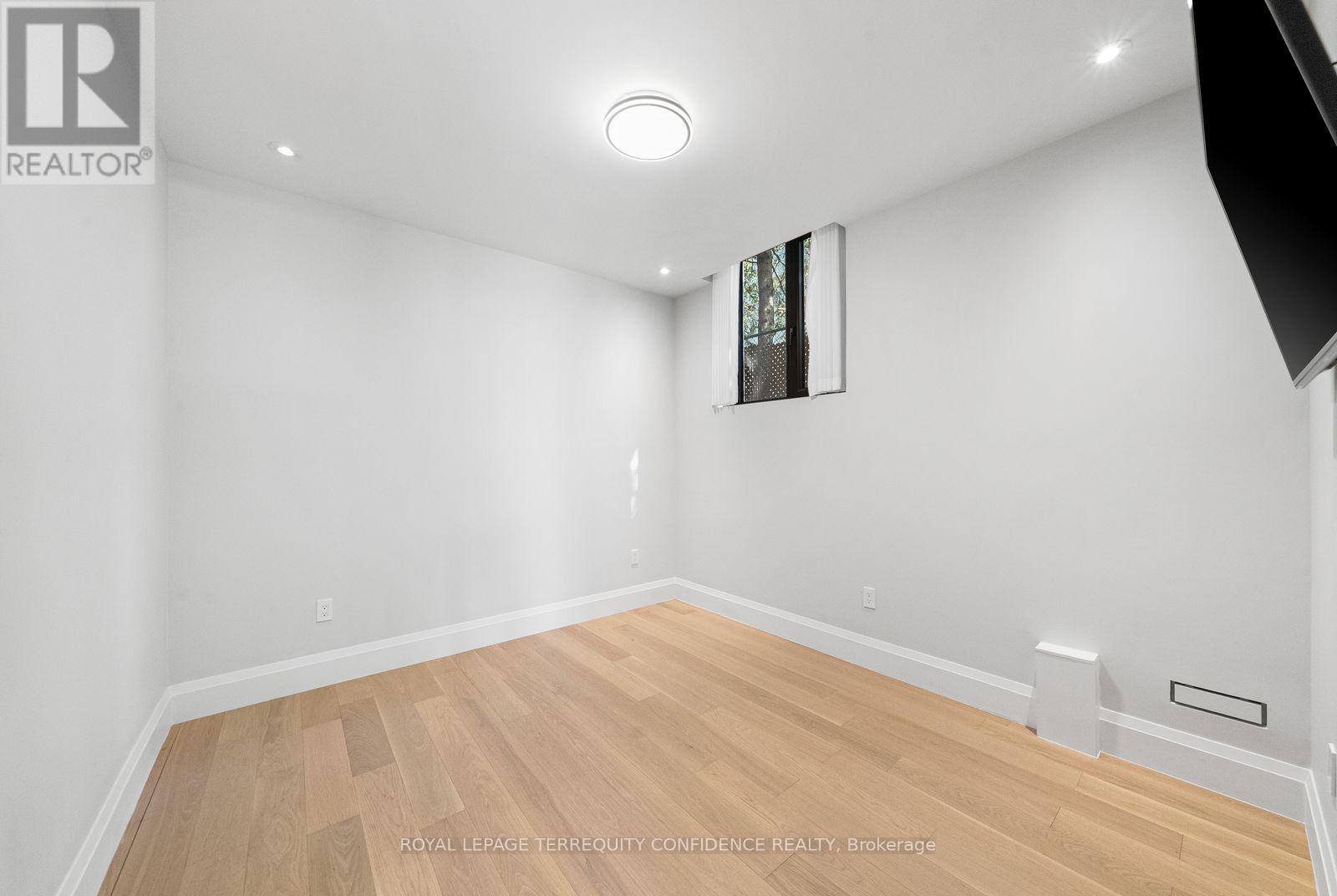 333 Horsham Avenue Property Photo 39
