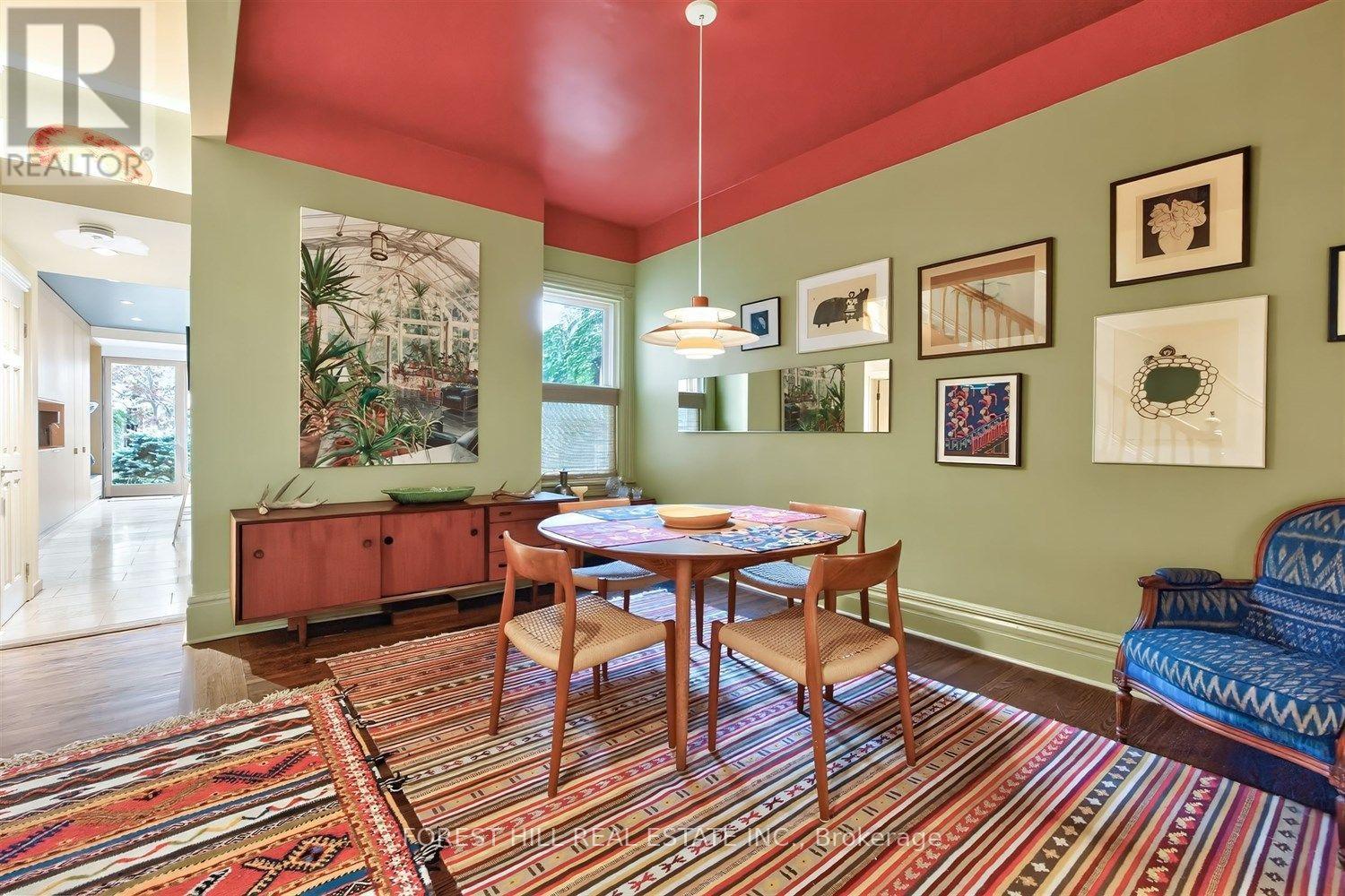 44 Russell Street Property Photo 9