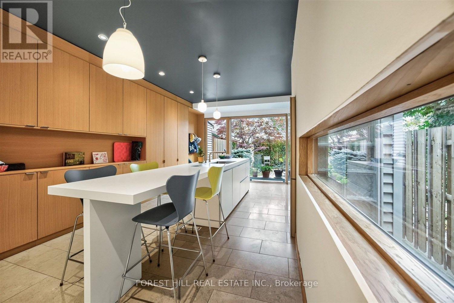 44 Russell Street Property Photo 12