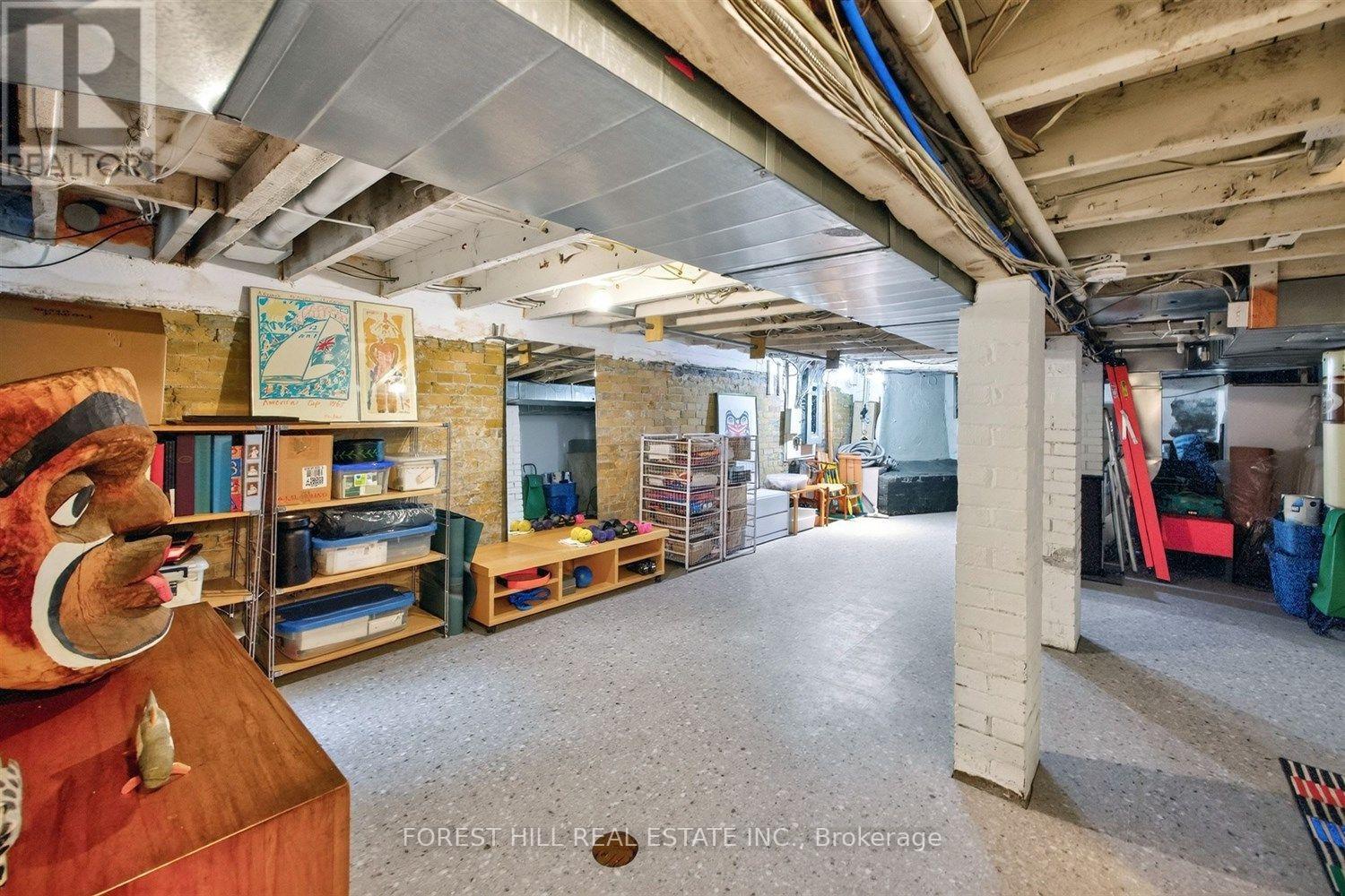 44 Russell Street Property Photo 29