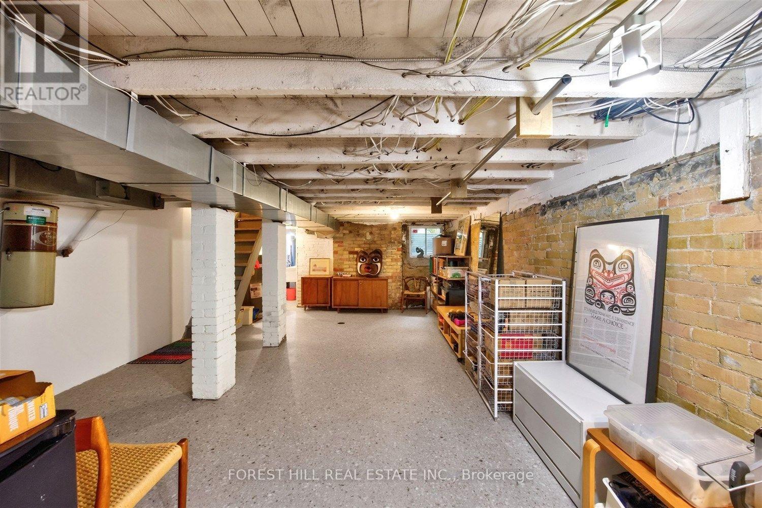 44 Russell Street Property Photo 30