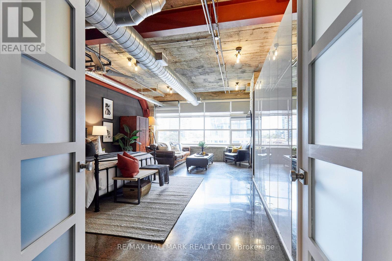 412 - 383 Adelaide Street E Property Photo 24