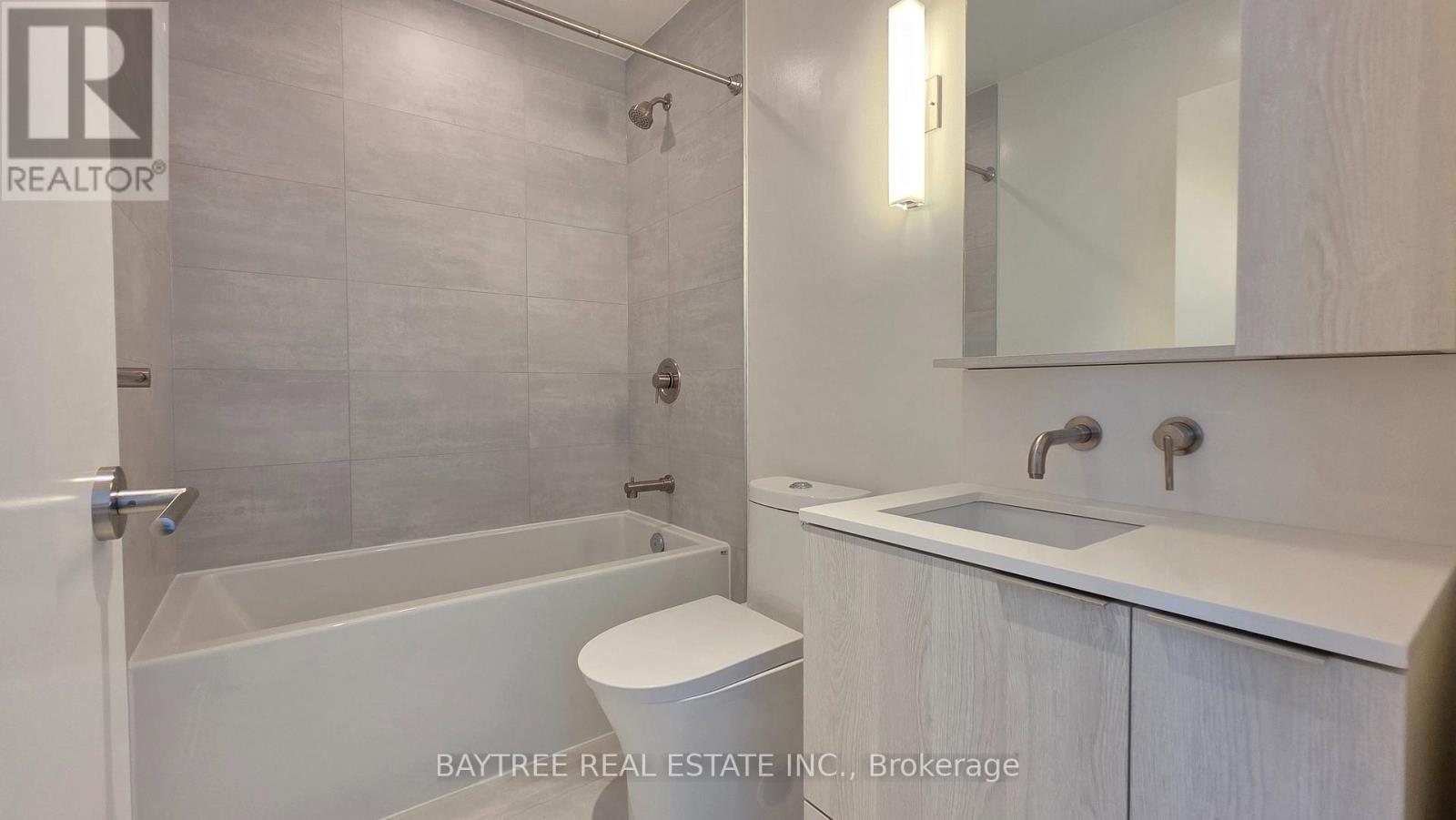 1502 - 120 Broadway Avenue Property Photo 7