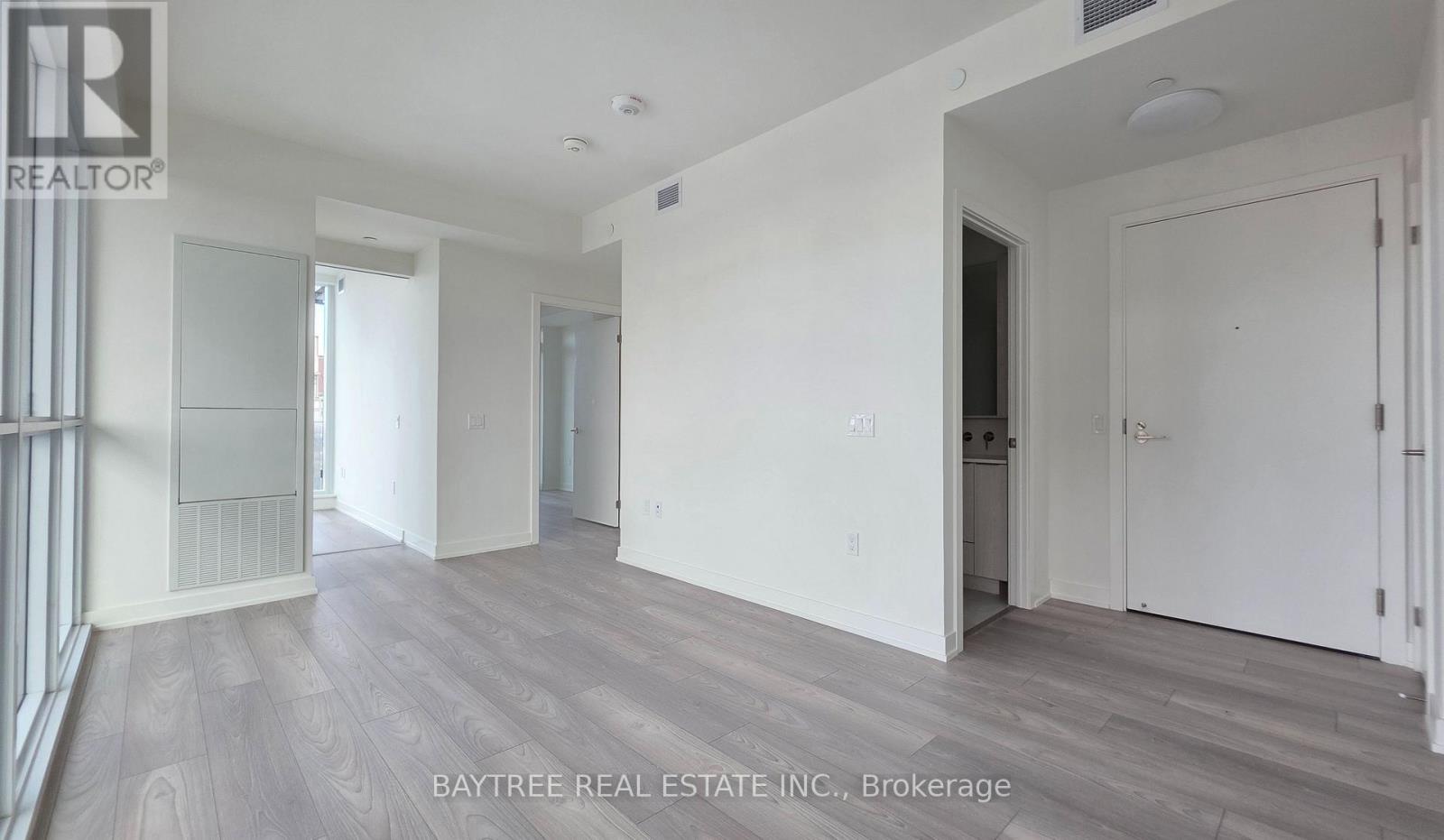 1502 - 120 Broadway Avenue Property Photo 12