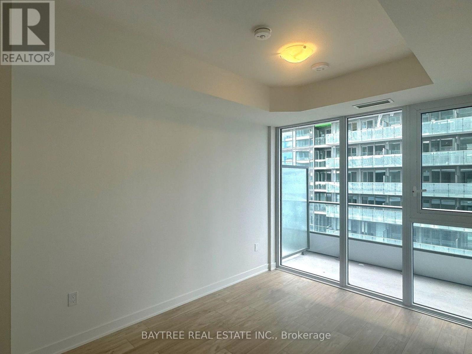 2214 - 70 Princess Street Property Photo 3
