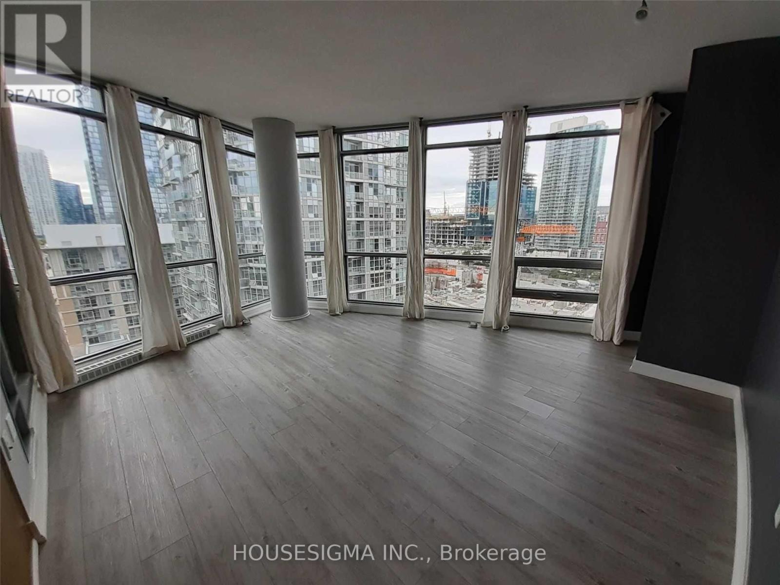 1203 - 3 Navy Wharf Court Property Photo 4