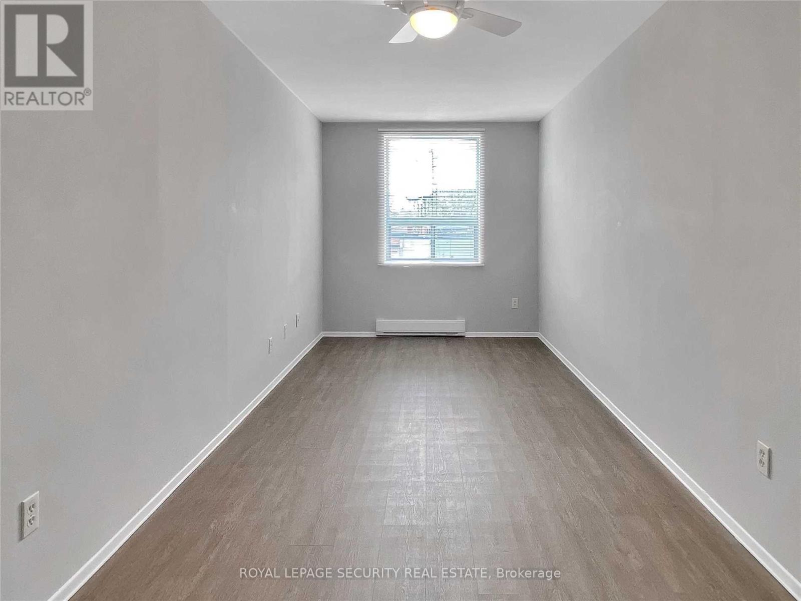 308 - 696 St. Clair Avenue W Property Photo 8